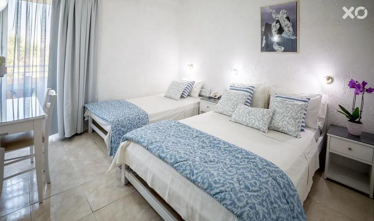 Roxani Hotel