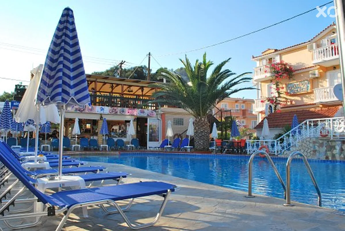 Planos Beach Hotel