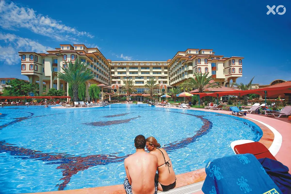 Nova Park Hotel