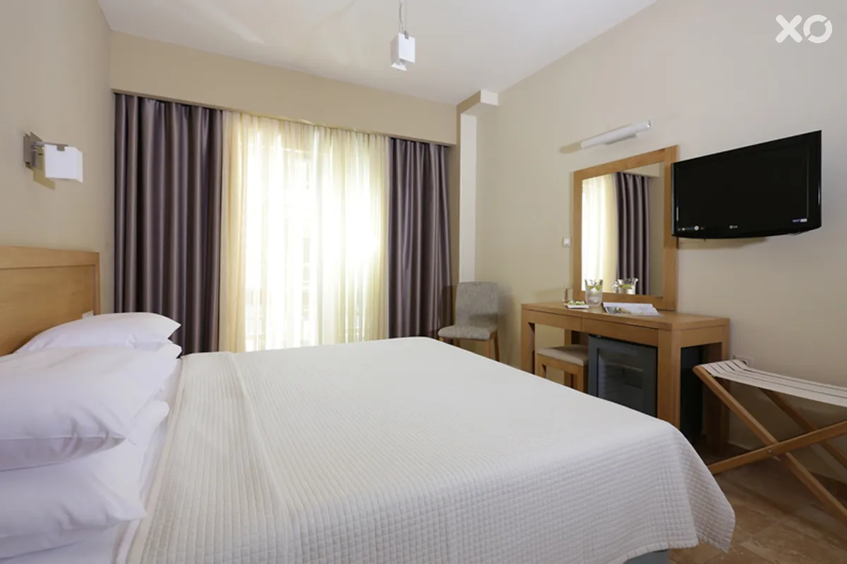 Almira Hotel