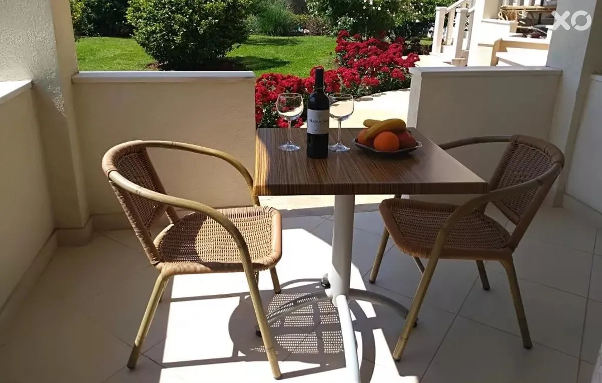V Lux Villa