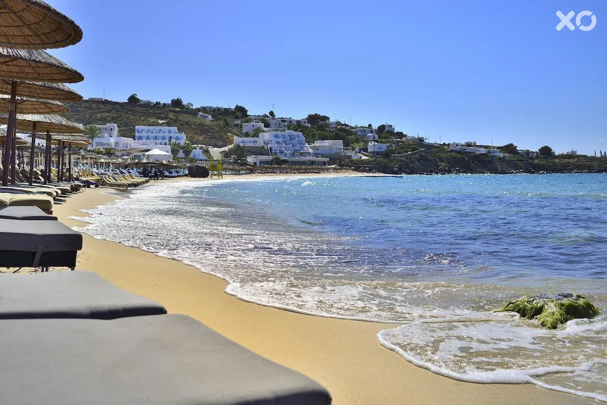 Petinos Hotel
