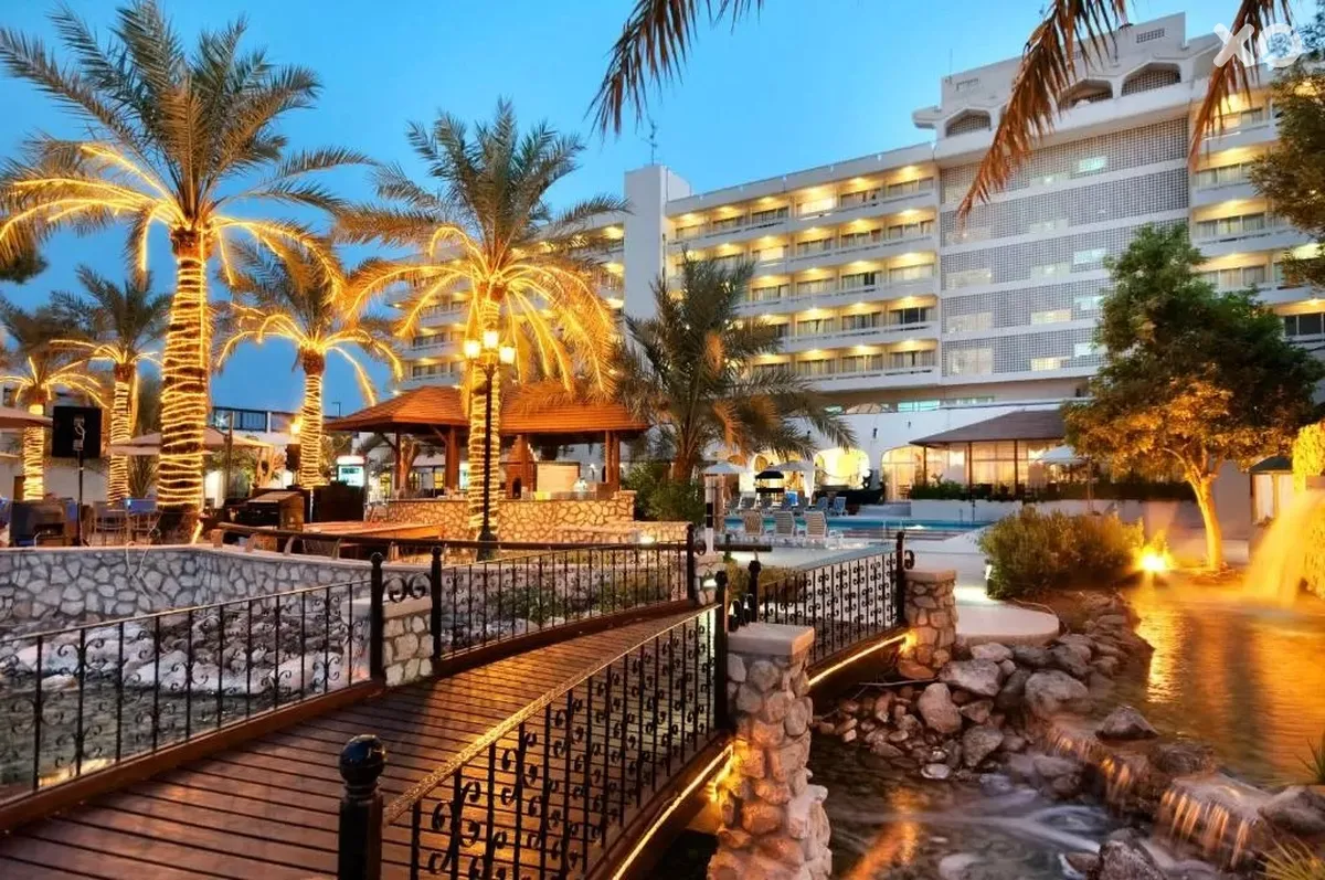 Radisson Blu Hotel & Resort Al Ain