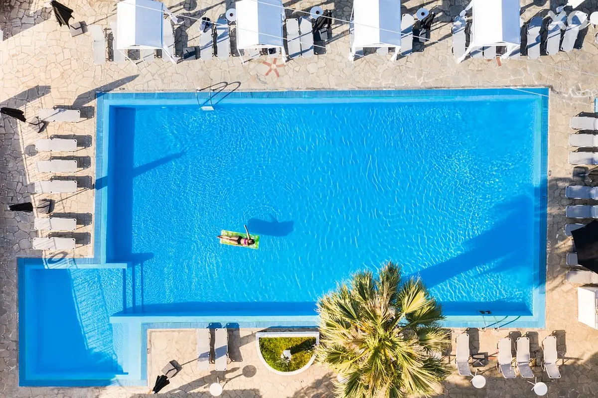Bianco Olympico Beach Hotel