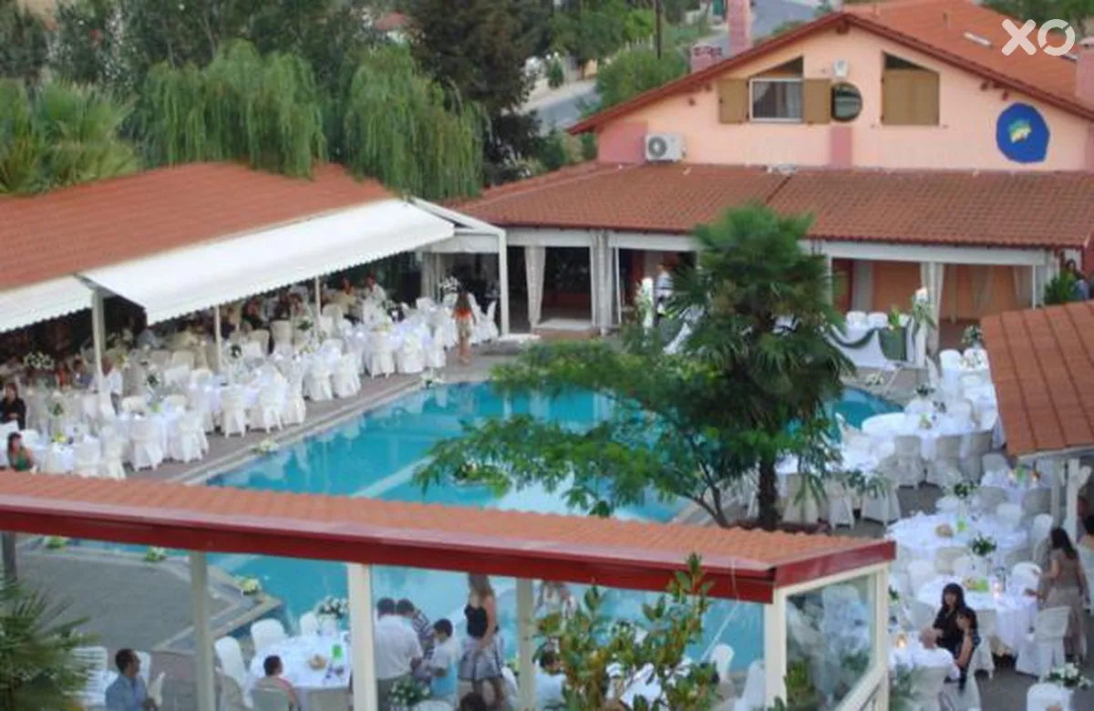 Four Seasons Hotel