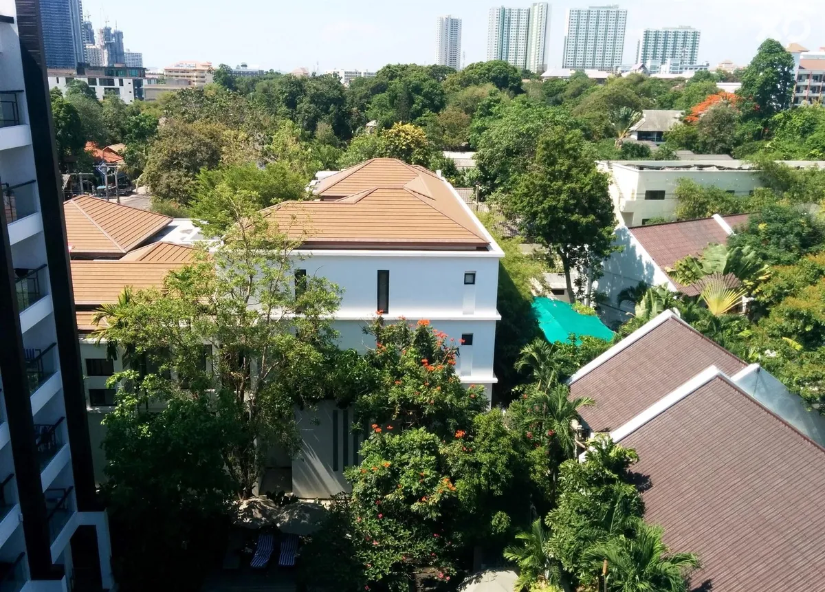 Woodlands Suites Serviced Residences