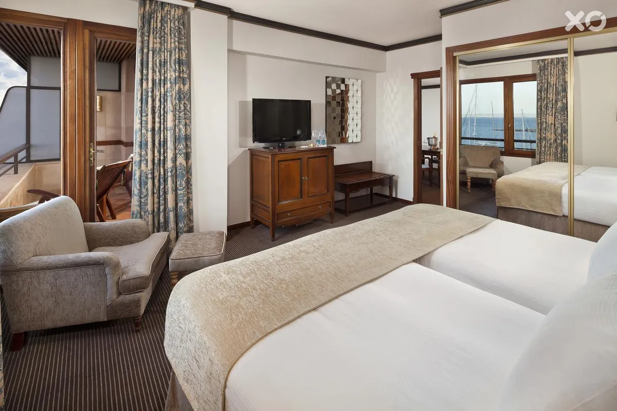 Gran Melia Victoria Hotel
