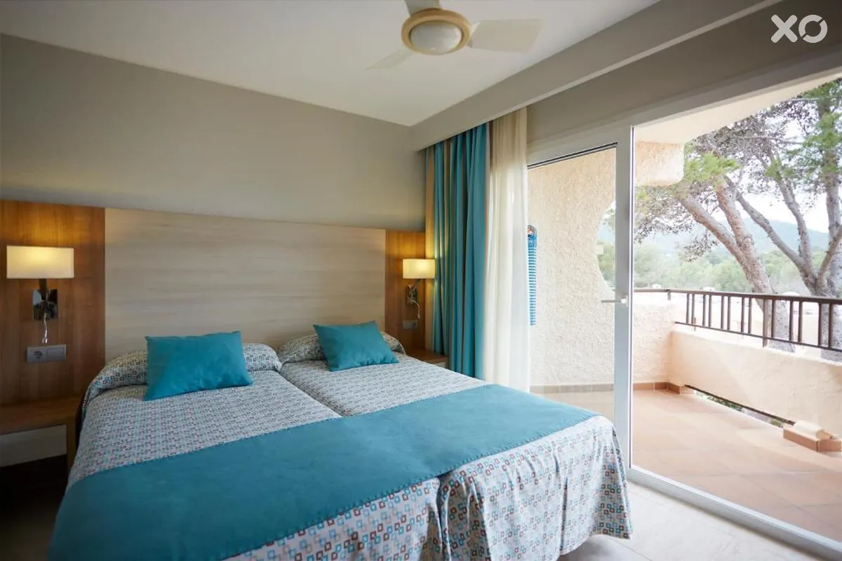 Invisa Club Cala Blanca Hotel