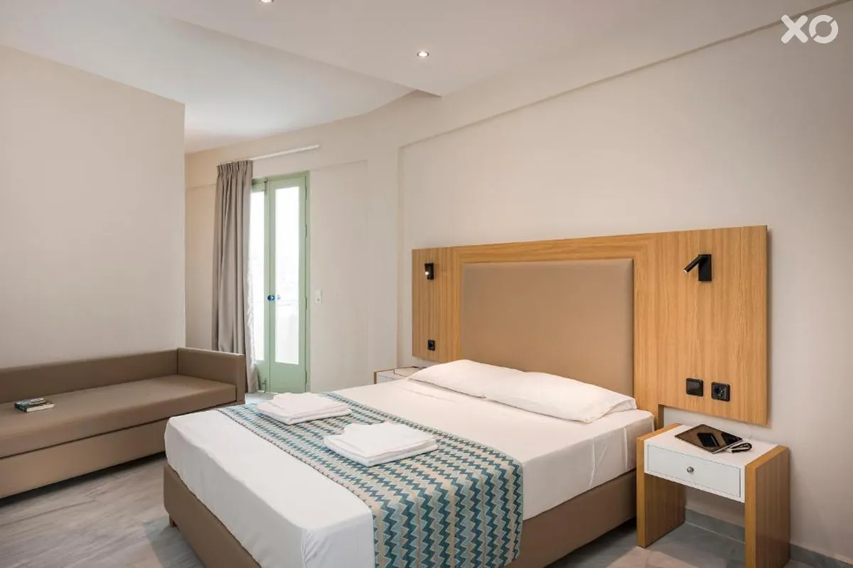 Summer Beach Hotel
