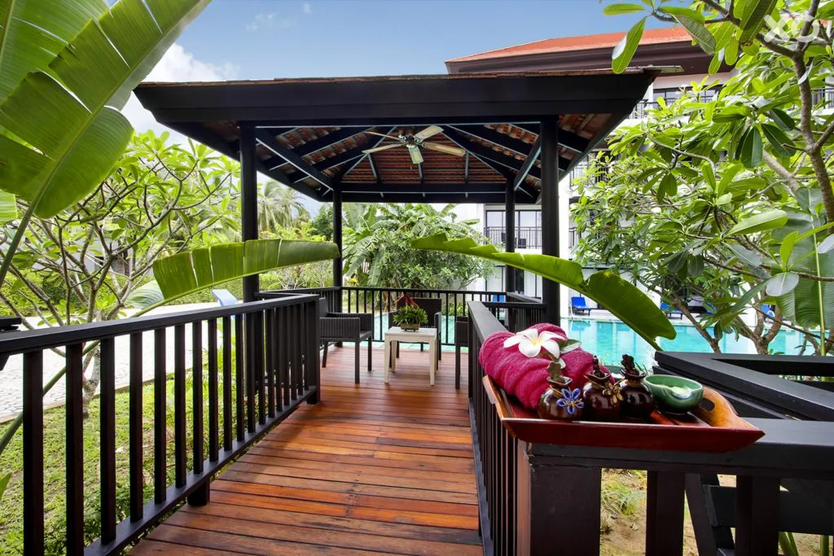 D Varee Mai Khao Beach