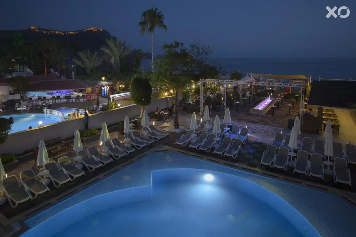 Xperia Saray Beach Hotel