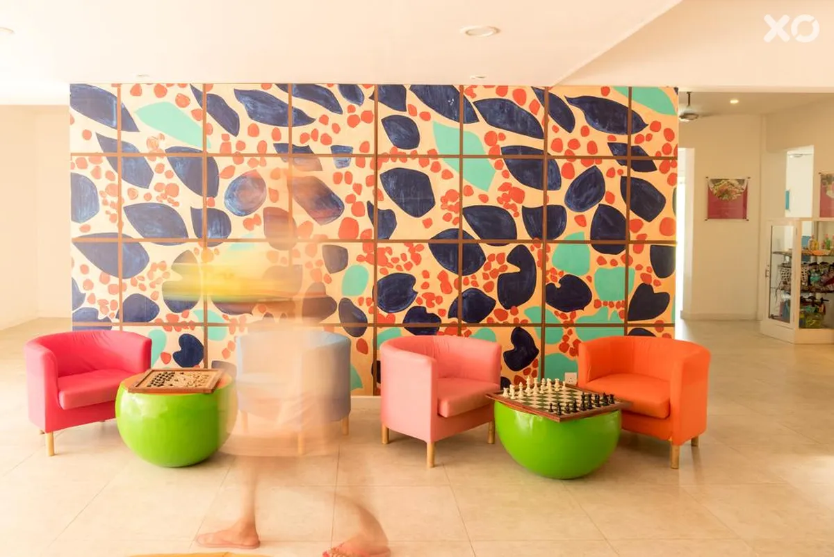 J Hotel