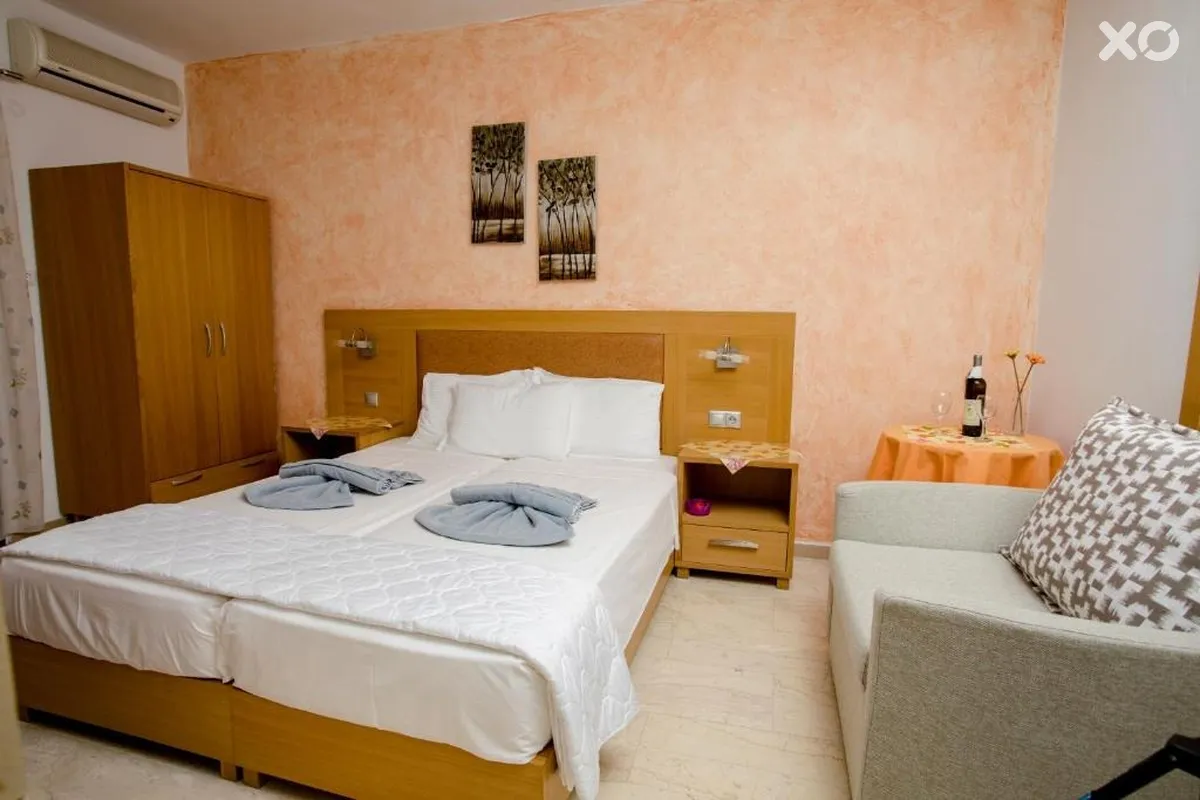 Maik Apartments