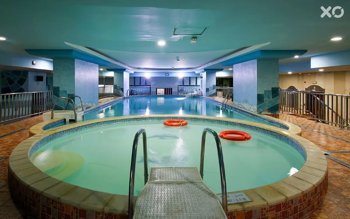 Al Bustan Tower Hotel Suites