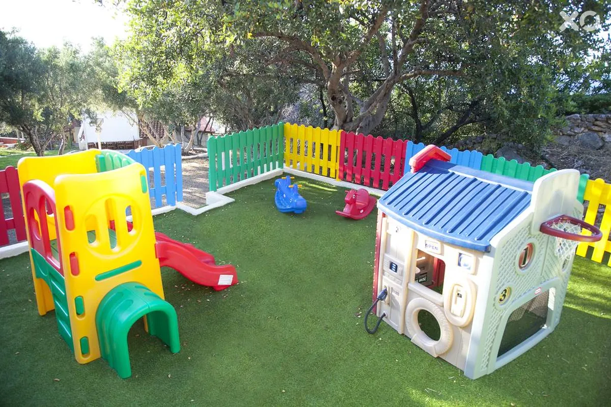 Elpida Hotel & Apartments