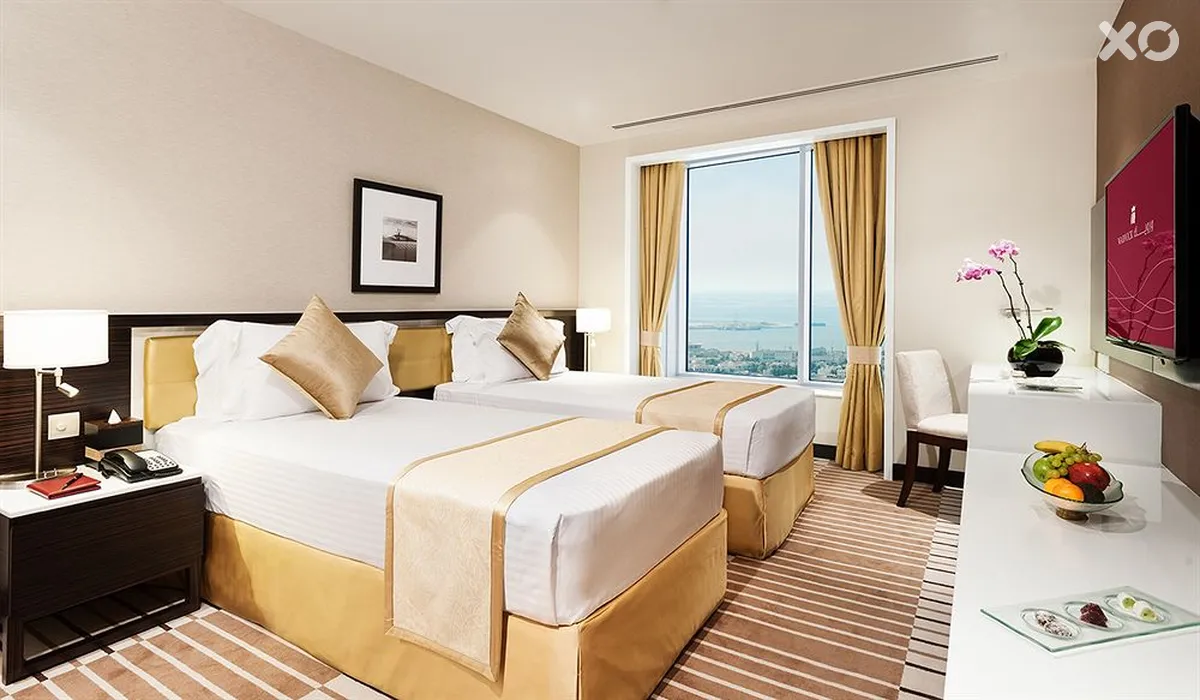 Carlton Downtown Hotel