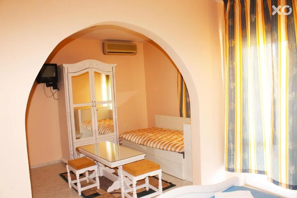 Paros II Family Hotel