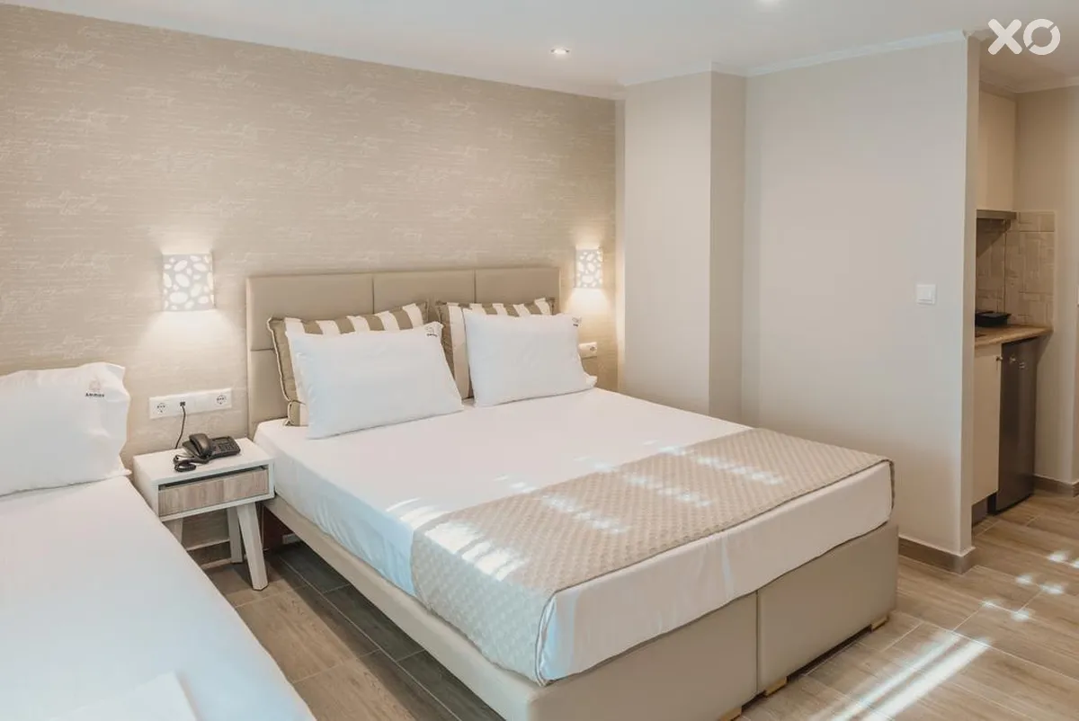 Ammos Beach Studios & Suites