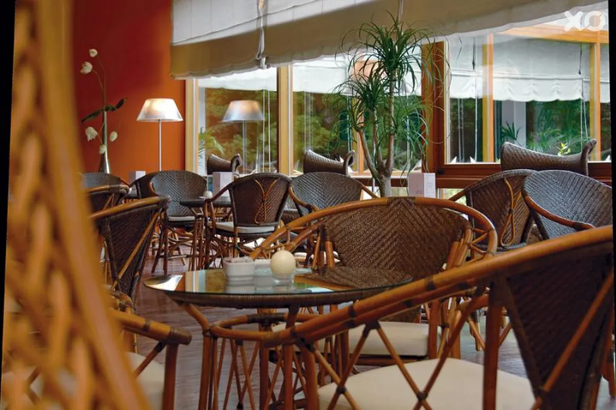 Eden Hotel
