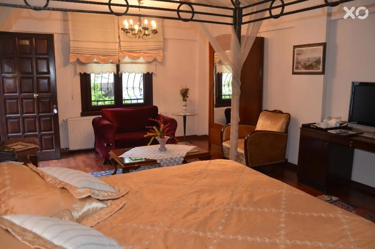 Sphendone Villa