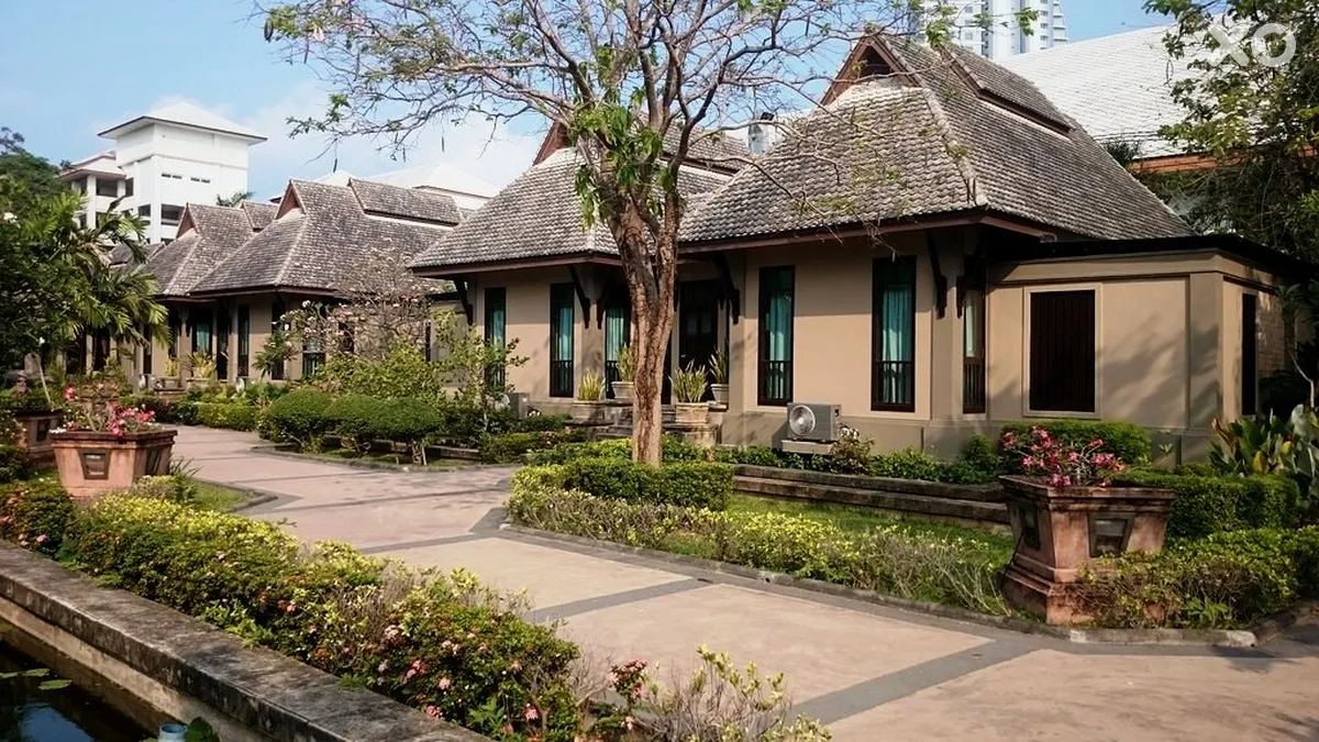 Botany Beach Resort