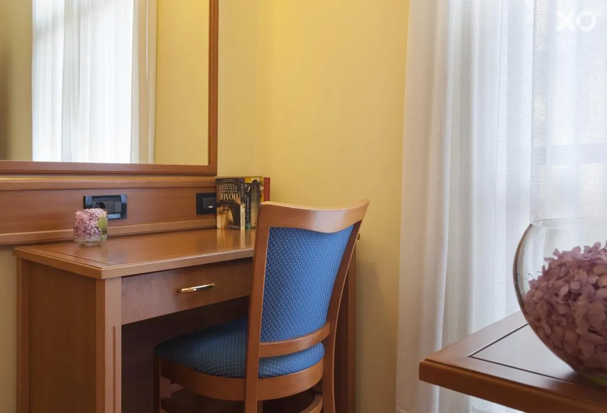 Kristal Hotel