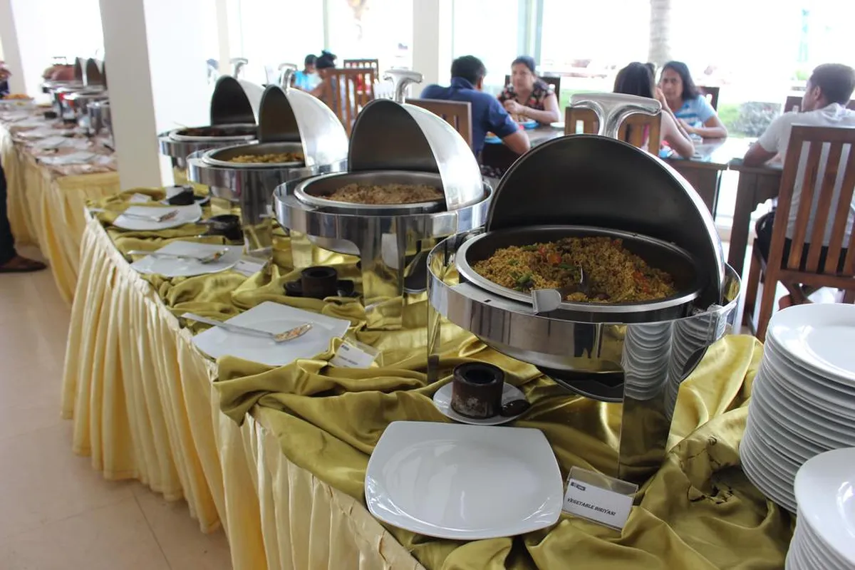 Hikkaduwa Beach Hotel