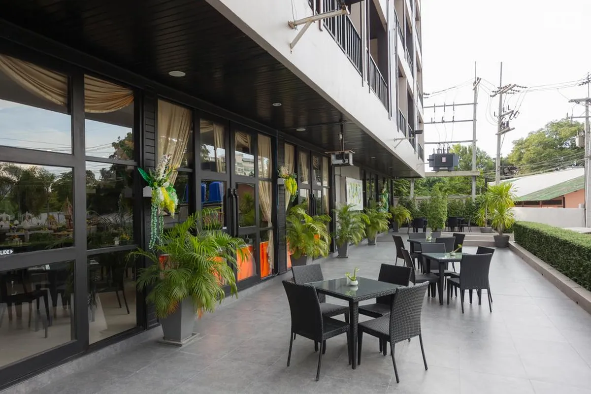 Golden Tulip Essential Pattaya Hotel