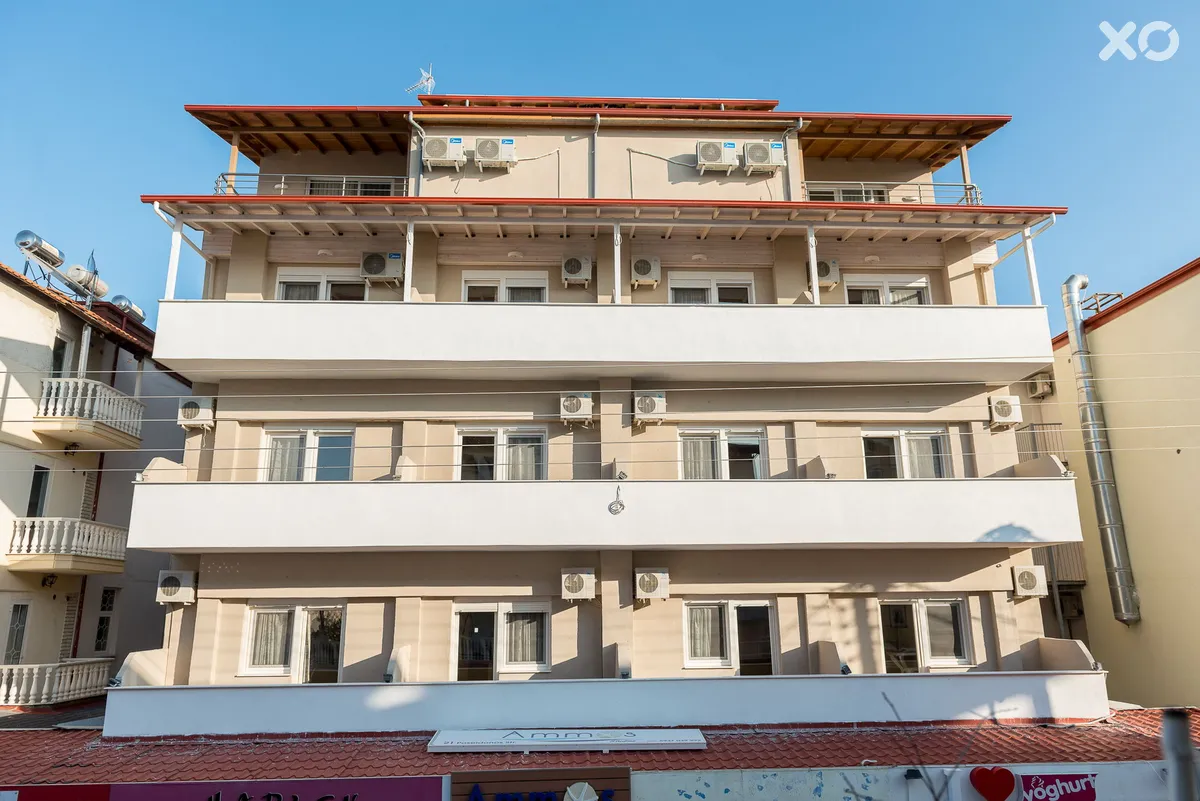 Ammos Beach Studios & Suites
