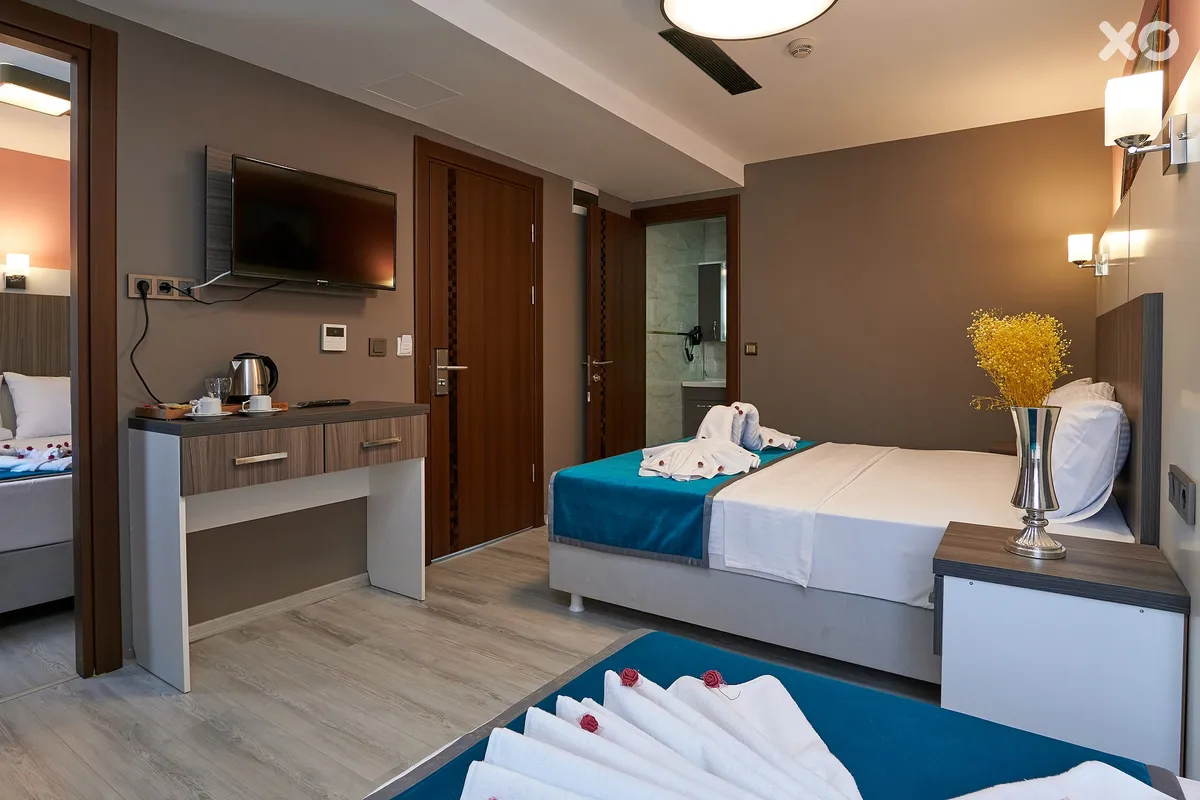 Renzo Hotel