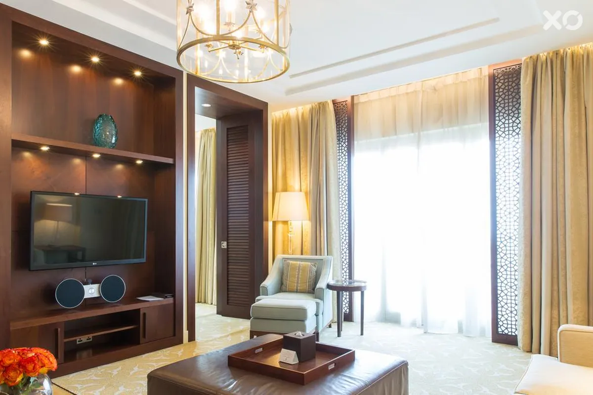 The Ritz-Carlton