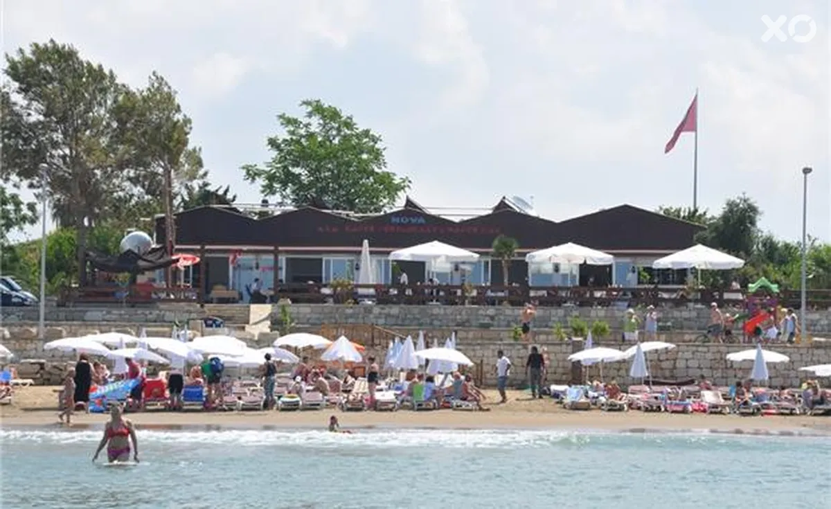 Nova Beach Hotel