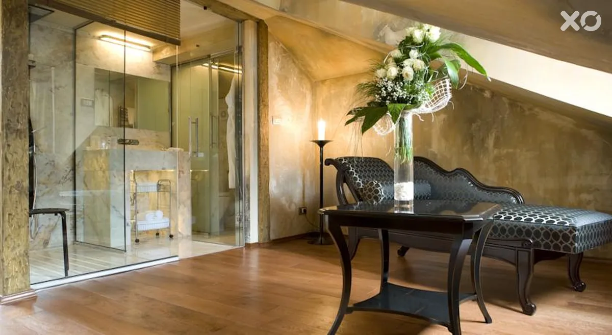 Astoria Boutique Hotel