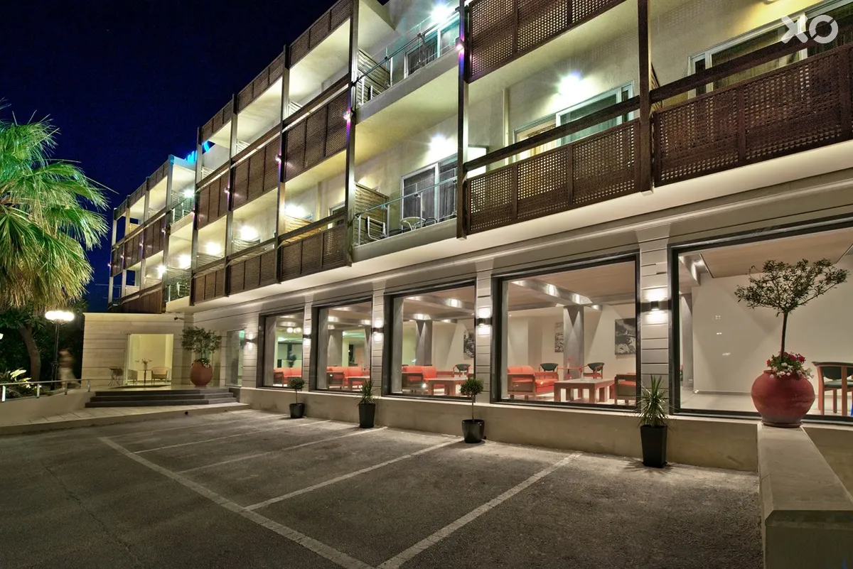 Minos Hotel
