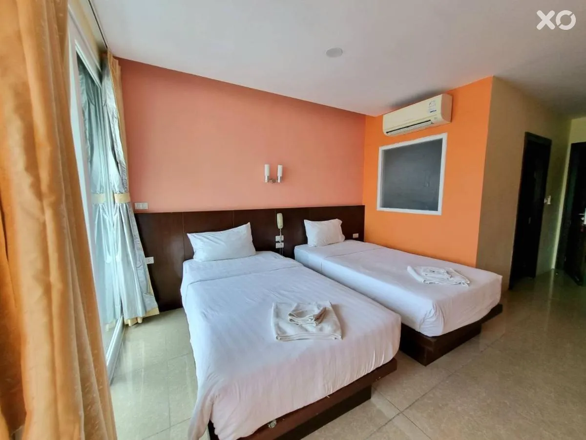 77 Patong Hotel & Spa