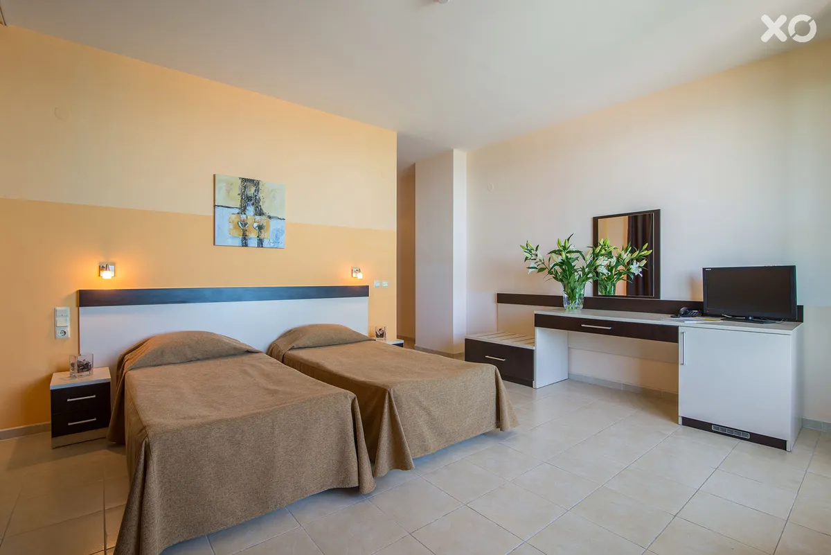 Sunrise Hotel