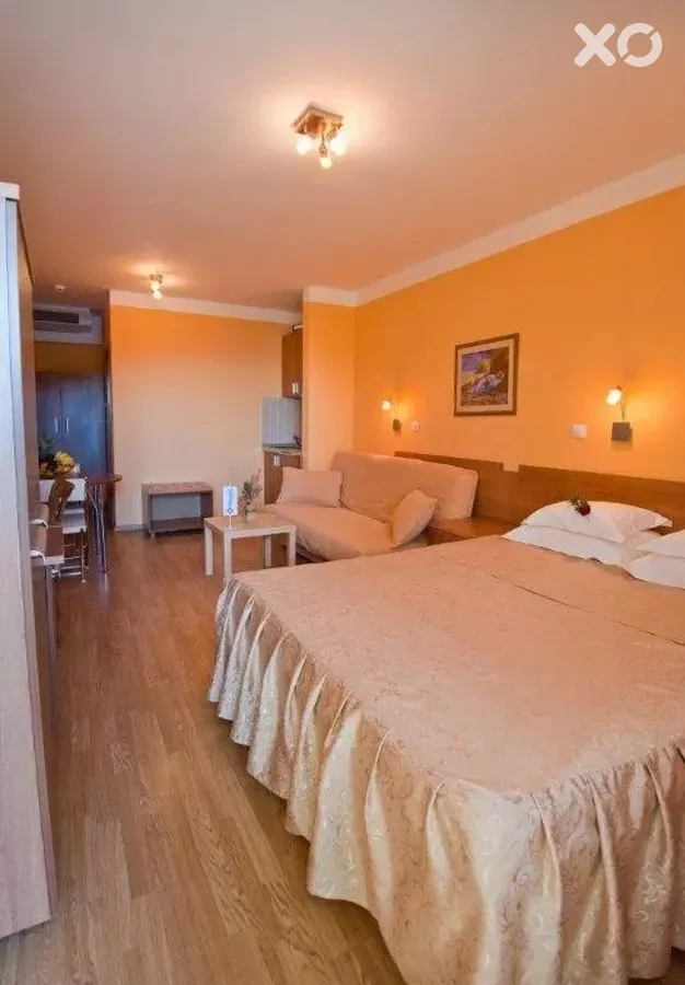 WGrand Hotel