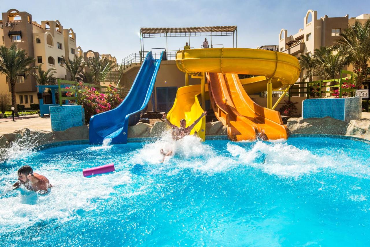 El Karma Aqua Beach Resort