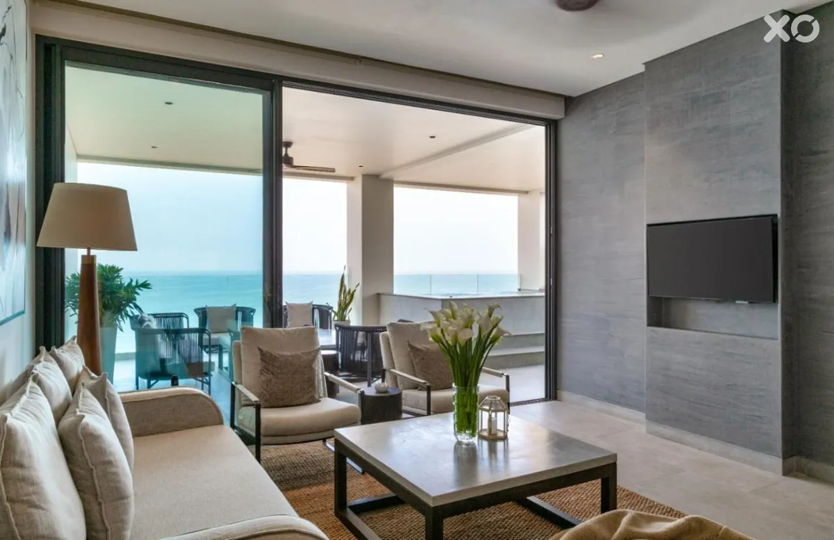 Crystal Sands Galle