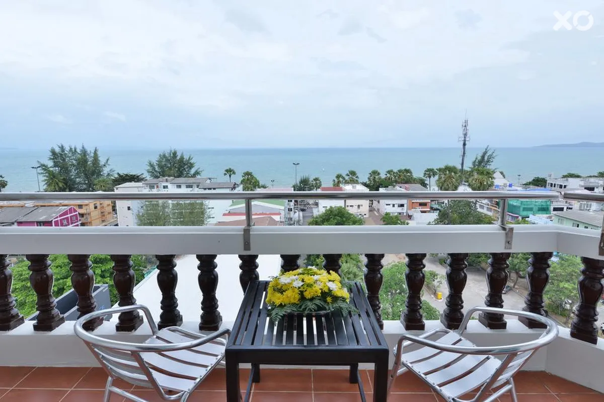 Jomtien Thani Hotel