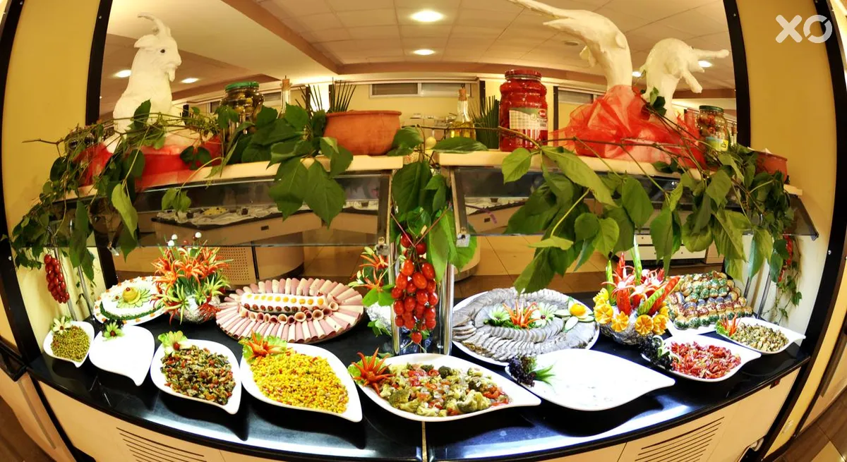 First Class Hotel