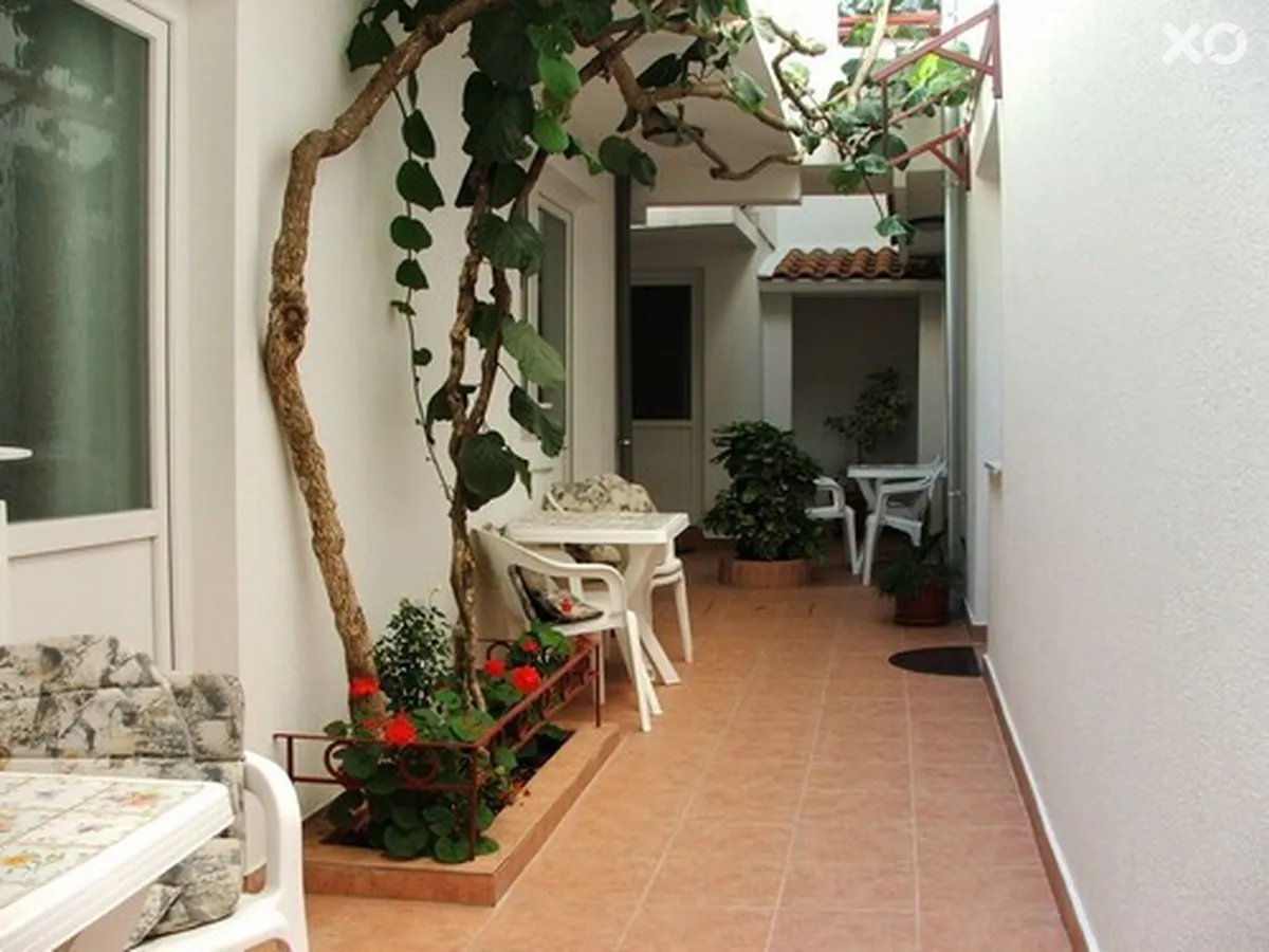 Lagator Villa