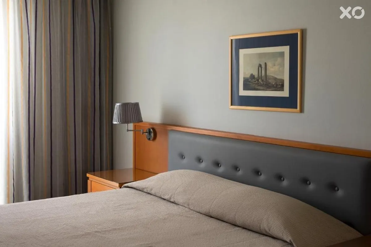 Athena Hotel