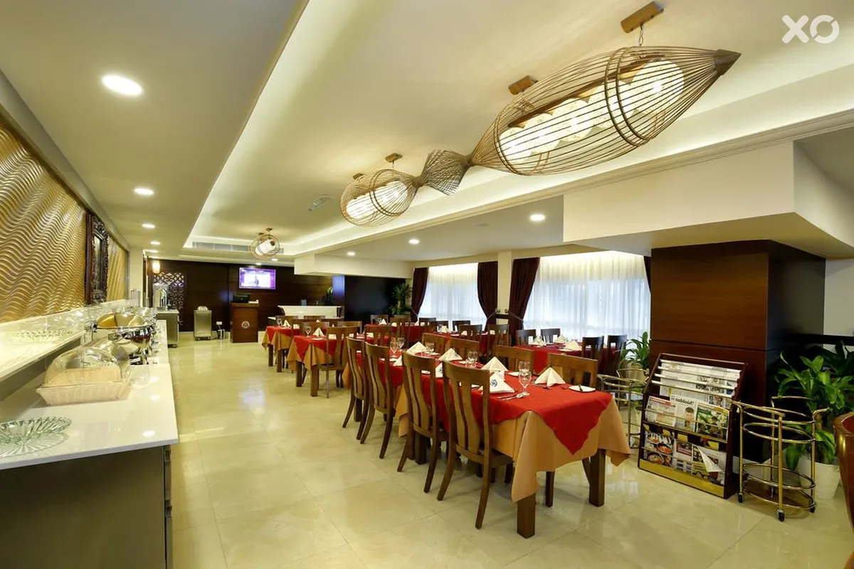 Queen Palace Hotel