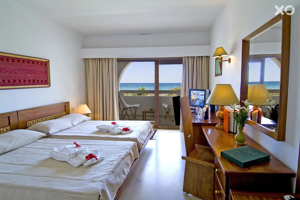 Les Orangers Beach Resort & Bungalows
