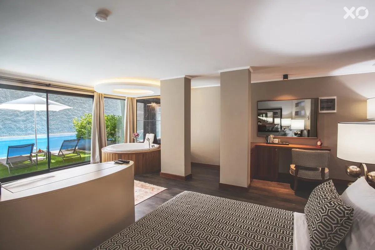 Orka Cove Hotel