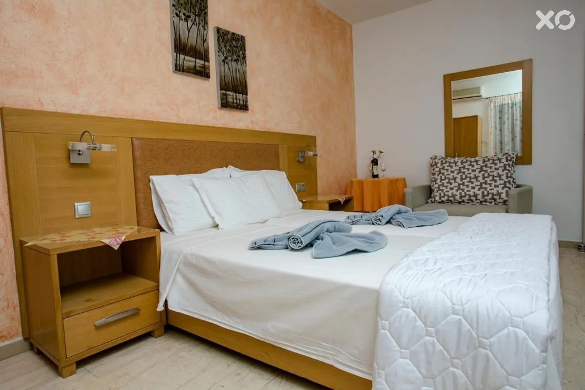 Maik Apartments