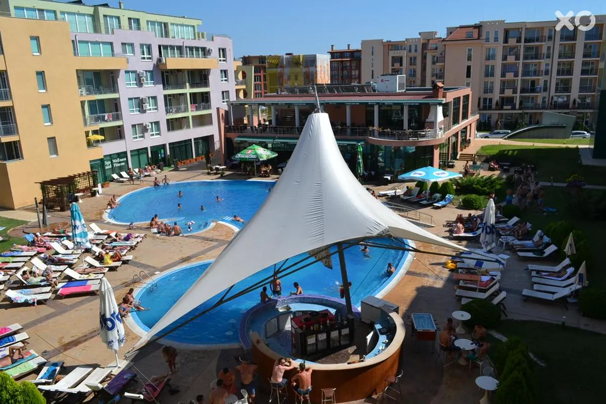 Pollo Resort