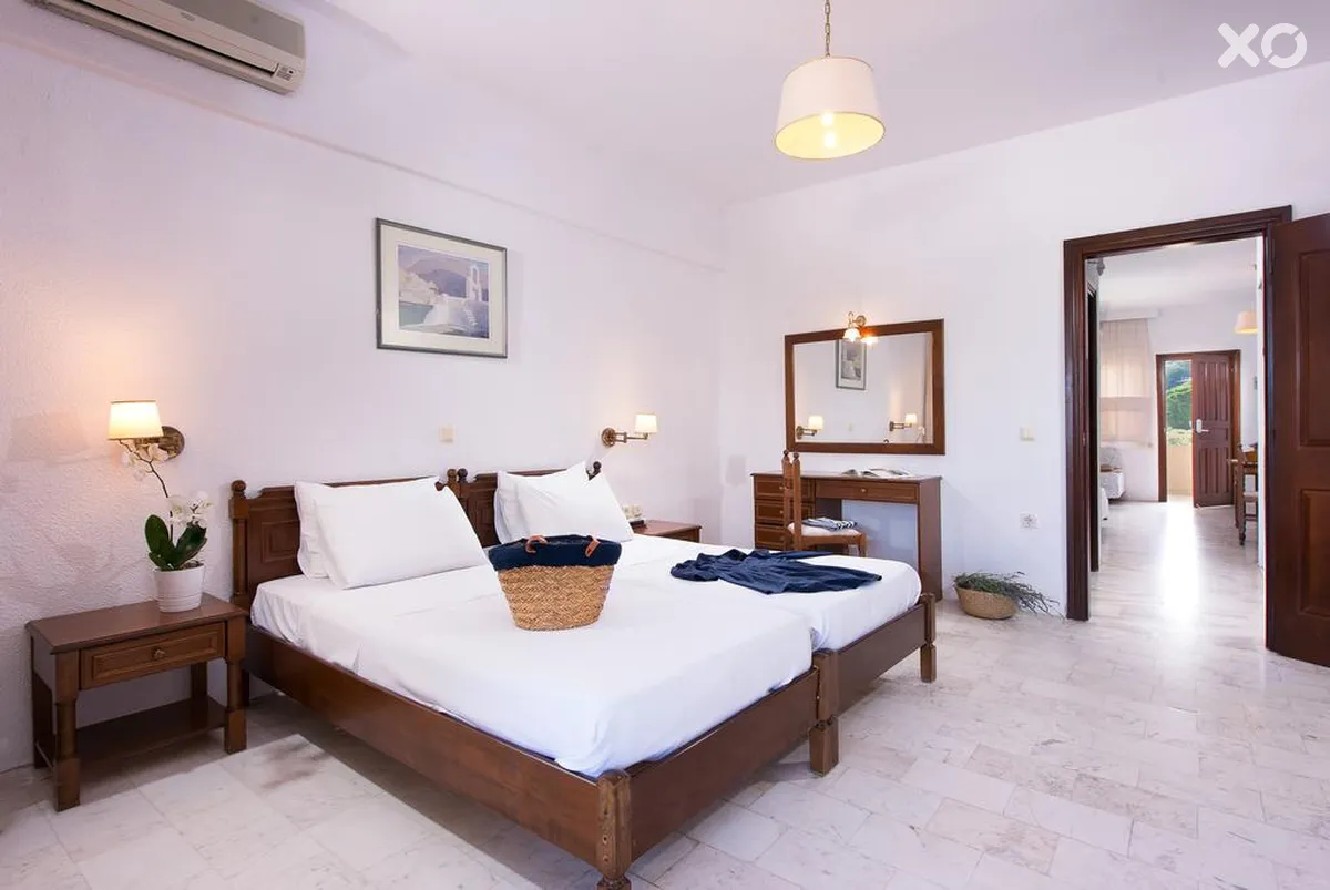 Kassandra Palace