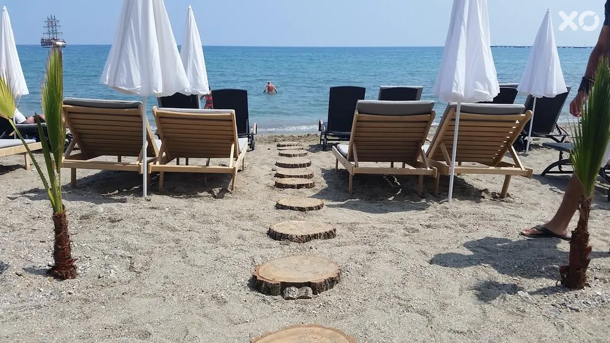 En Vie Beach Boutique Hotel